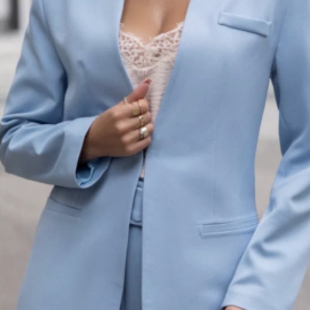 ZARA LAPELLESS FITTED BLAZER